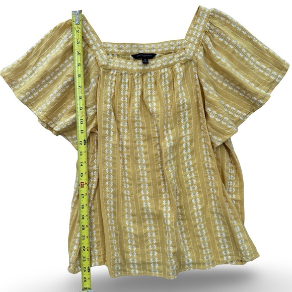 Banana Republic Yellow Smocked Blouse - Picture 4 of 6